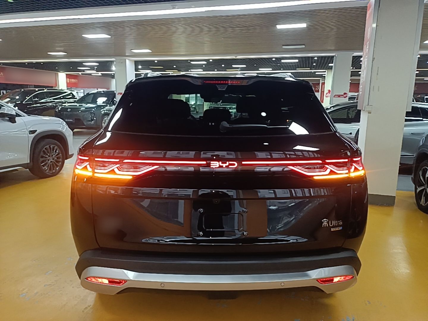 BYD Song Ultra EV 2026 Model DM-i 205KM Superior Edition — снимка 5