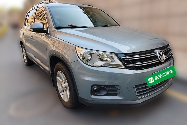 Used Volkswagen Tiguan 2012 1.8TSI Automatic Two-Wheel Drive Trend Edition Front Right 45 Deg