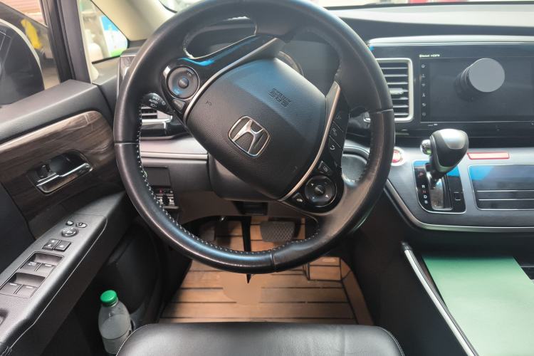 Used Honda Elysion 2016 2.4L Style Edition