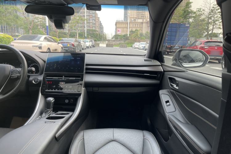 Used Toyota Avalon 2022 2.5L Luxury Edition Interior 9