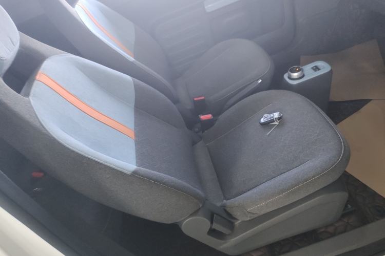 Used Geely Galaxy Panda 2023 Panda Mini 200km Endurance Bear
