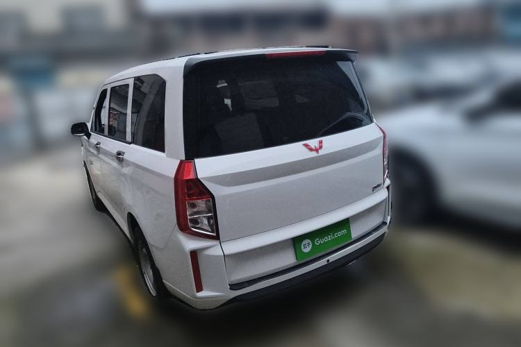 Used Wuling Hongguang PLUS 2019 1.5T Manual Standard Version 7 Seats
