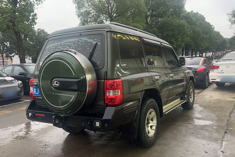 Used Leopaard Q6 2016 2.4L Manual 4x4 All-Terrain Edition