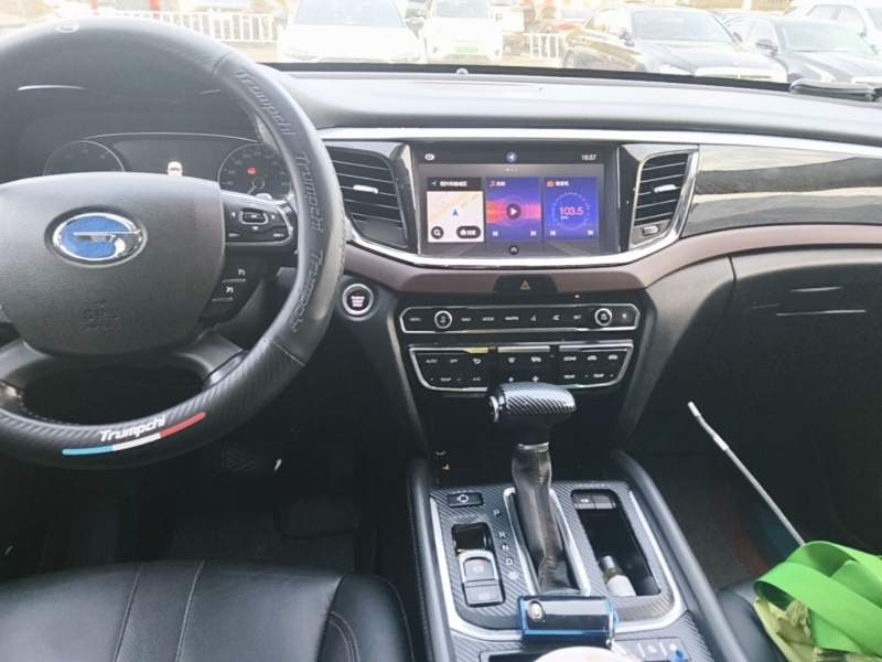 Used GAC Trumpchi GS8 2017 320T Two-Wheel Drive Luxury Smart Connectivity Version (7 Seats) — 10