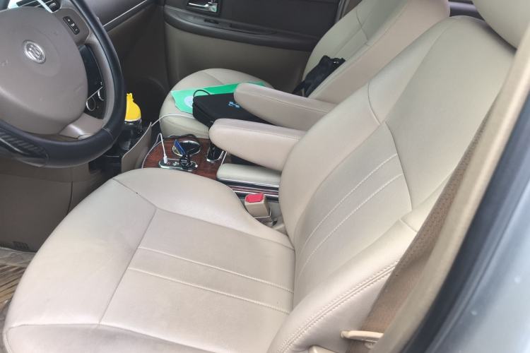 Used Buick GL8 2014 2.4L Classic Edition
