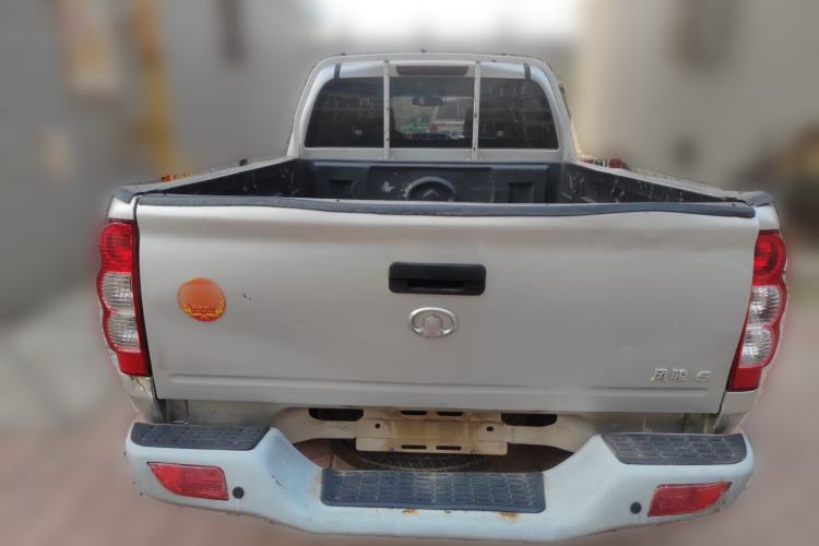 Used Great Wall Wingle 5 2017 2.0T European Version Diesel Two-Wheel Drive Advanced Large Double-Cab GW4D20E
