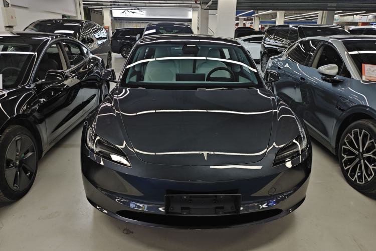 Used Tesla Model 3 2023 Rear-Wheel-Drive Version