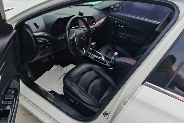 Used GAC Trumpchi GA6 2016 235T DCT Luxury Edition Driver Seat