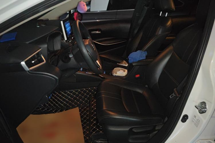 Used Toyota Corolla 2021 Dual-Motor 1.8L E-CVT Elite Edition