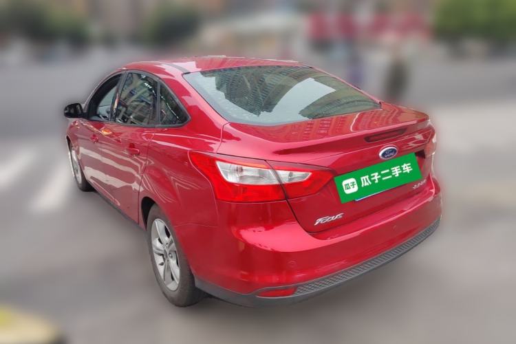 Used Ford Focus 2012 Sedan 1.6L Automatic Fashion Edition