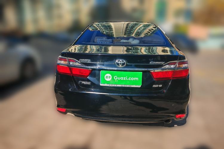 Used Toyota Camry 2015 2.0G Premier Edition
