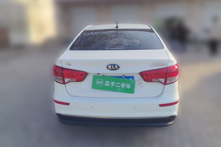 Used Kia K2 2015 Sedan 1.4L MT GLS
