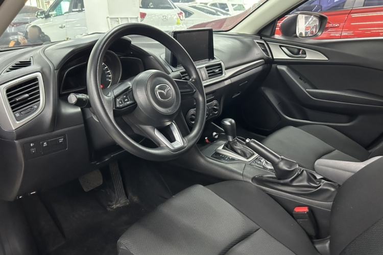 Used Mazda Mazda 3 Axela 2017 Sedan 1.5L Automatic Comfort Model Emission Standard China V

