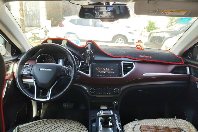 Used Haval H6 Coupe 2019 1.5T Automatic Two-Wheel Drive Ultra-Luxury Smart Connectivity Version China V Emission Standard