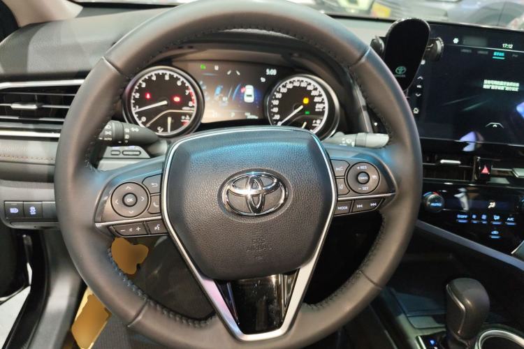 Used Toyota Camry 2021 2.0G Luxury Edition