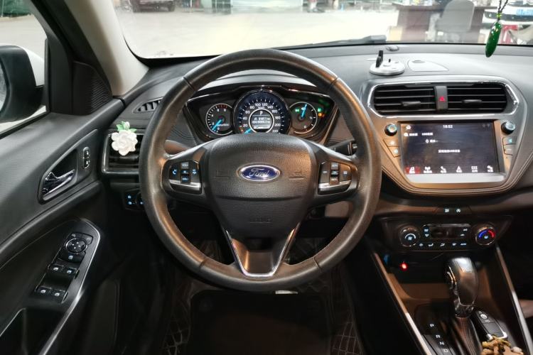 Used Ford Escort 2019 Revised Version 1.5L Automatic Enjoyment Type China VI Standard Steering Wheel