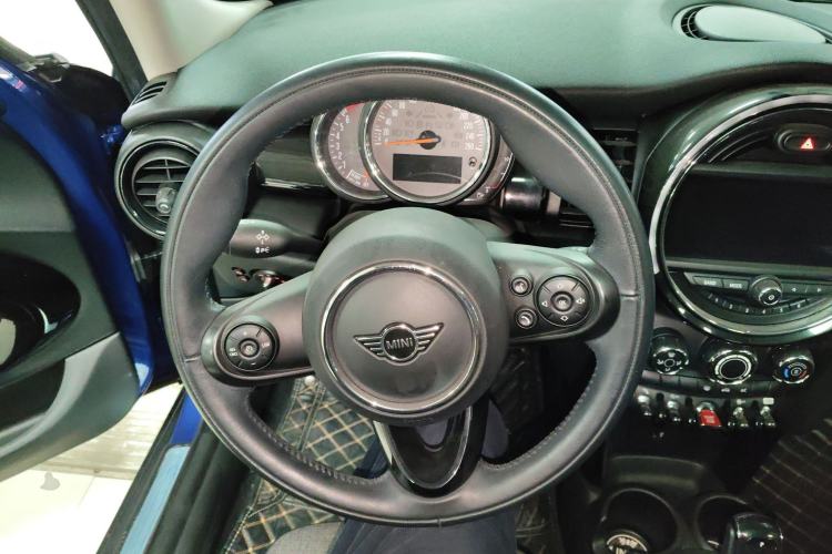 Used MINI MINI 2019 1.5T COOPER Classic Edition Five-Door Version