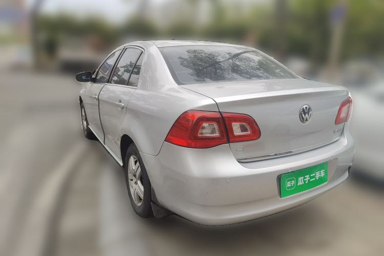 Used Volkswagen Bora 2011 1.6L Manual Fashion Edition
