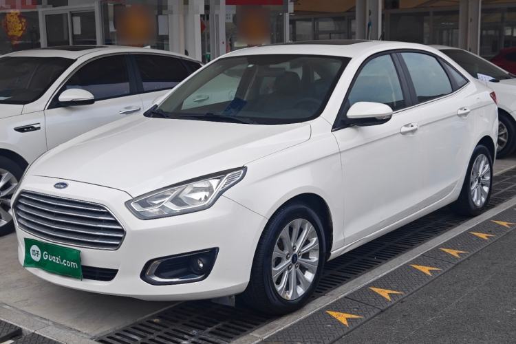 Used Ford Escort 2015 1.5L Automatic Fashion Model