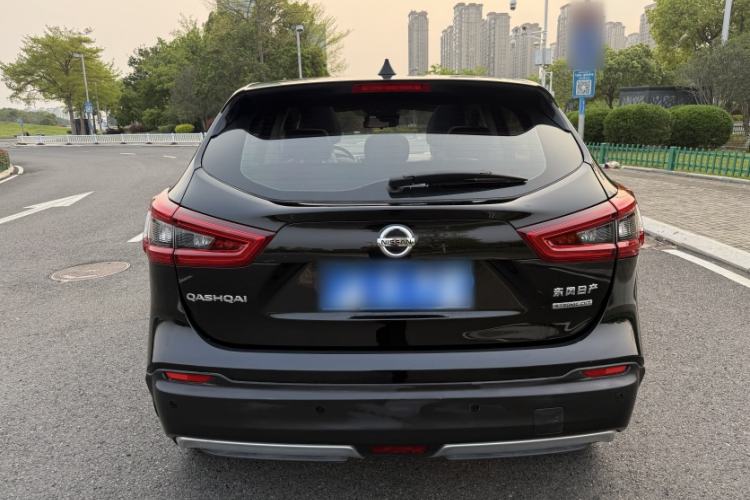 Used Nissan Qashqai 2019 2.0L CVT Luxury Edition Trunk
