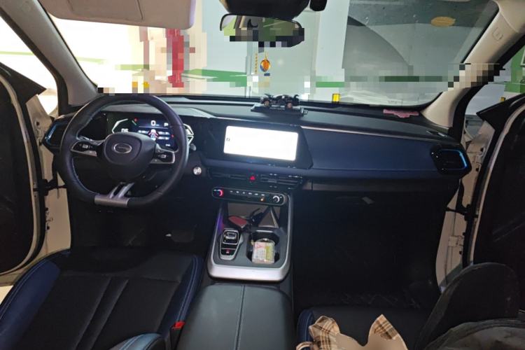 Used GAC Trumpchi GS3 2025 Shadow Speed 270T Enjoyment Edition Soaring to New Heights Center Console