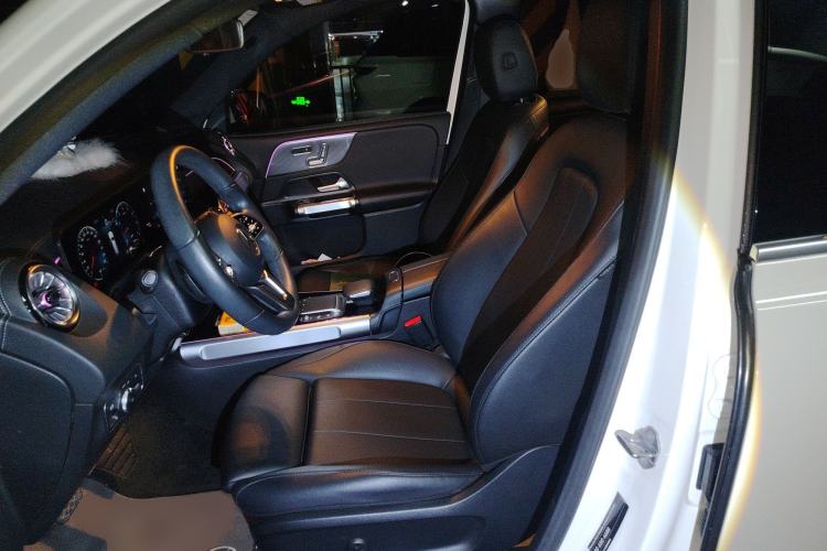 Used Mercedes-Benz GLB 2021 GLB 200 Fashion Model