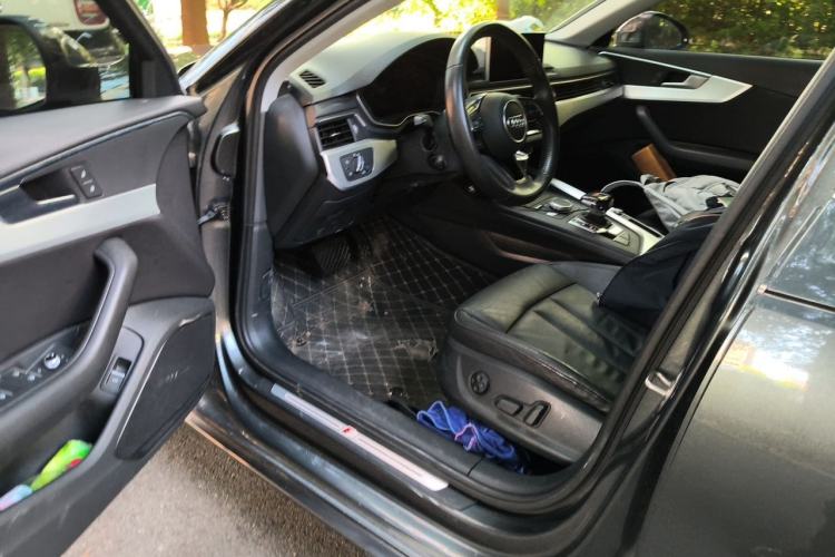 Used Audi A4L 2019 40 TFSI Fashion Edition China VI Emission Standard