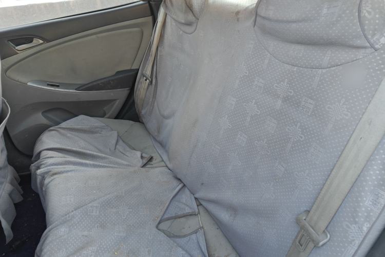 Used Hyundai Verna (older generation) 2014 1.4L Manual Smart GLS Trim
