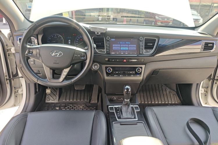 Used Hyundai Mistra 2014 1.8L Automatic Deluxe DLX Model
