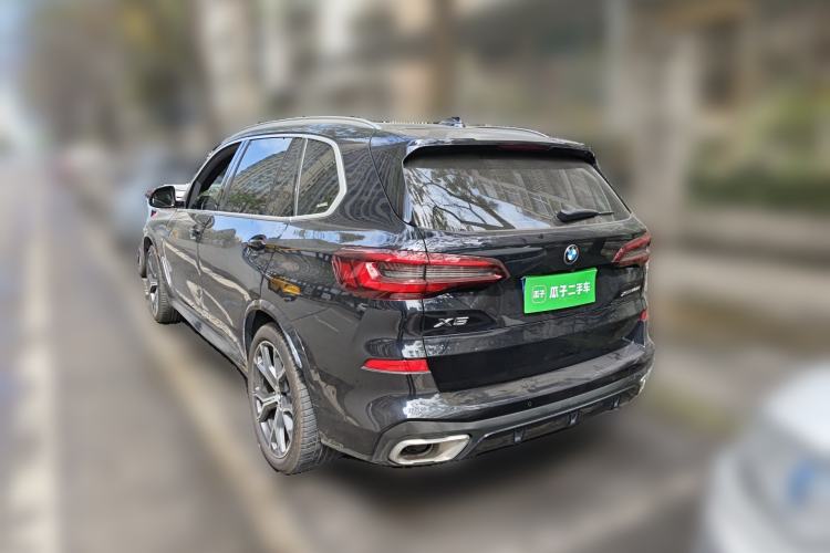 Used BMW X5 2022 Restyled xDrive 40Li M Sport Package Rear Left 45 Deg