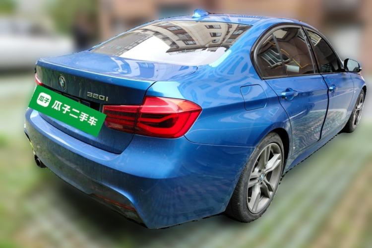 Used BMW 3 Series 2018 320i M Sport Package Rear Right 45 Deg