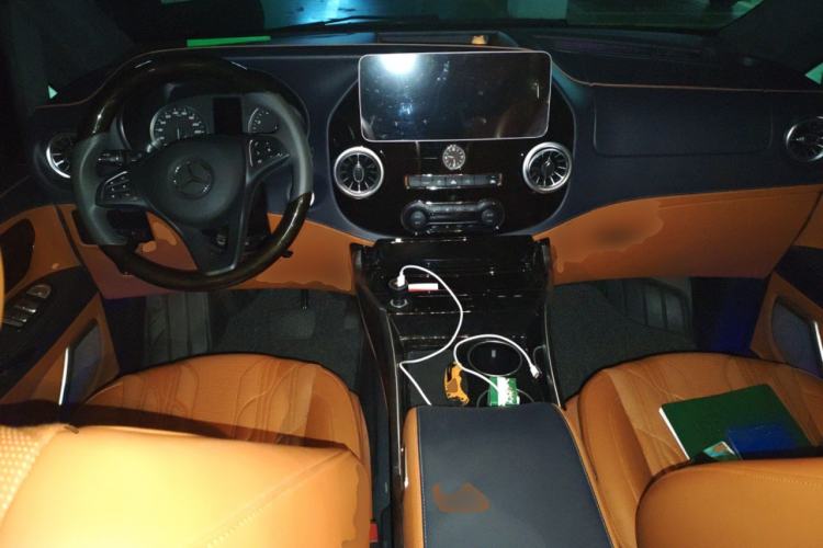 Used Mercedes-Benz Vito 2021 2.0T Elite Version 7 Seats