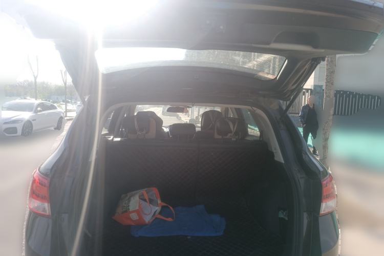 Used Dongfeng Aeolus AX7 2016 1.4T Manual Zhuyue Model Trunk