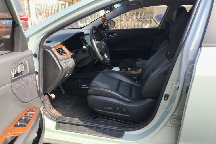 Used Hyundai Mistra 2014 1.8L Automatic Deluxe DLX Model
