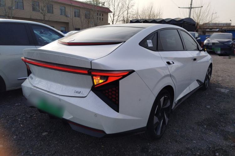 Used Lingxi L 2025 Model—Player No. 1 Plus Super Double-Up Optional Package
