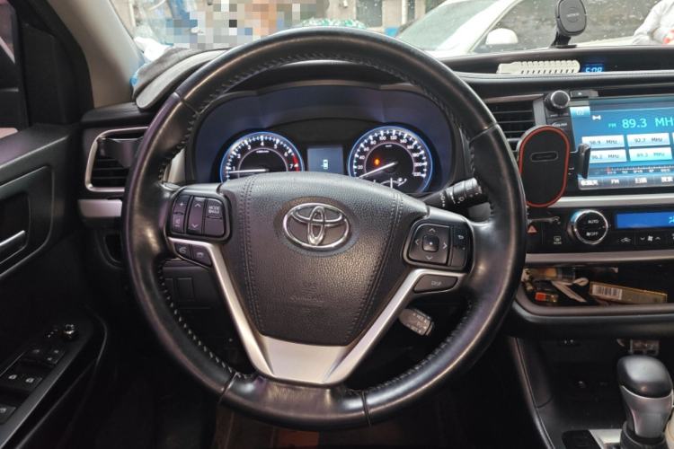 Used Toyota Highlander 2015 3.5L 4x4 Luxury Edition 7-seater