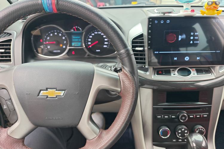 Used Chevrolet Captiva 2015 2.4L Two-Wheel Drive Urban Version 5 Seats