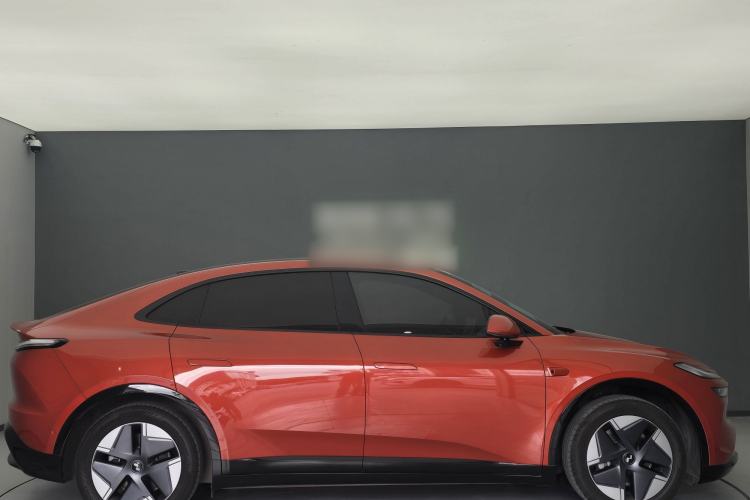 Used ONVO L60 2024 60 kWh All-Wheel Drive