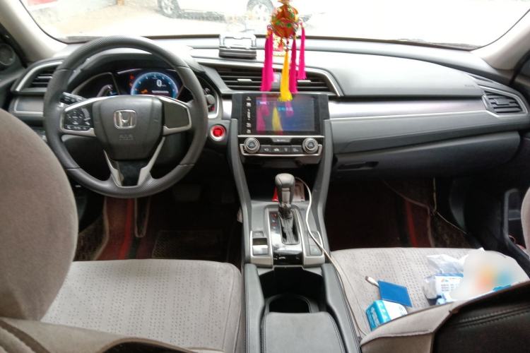 Used Honda Civic 2016 220TURBO CVT Luxury Edition
