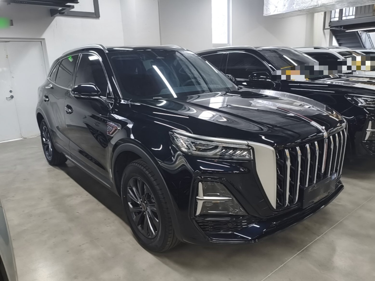 Hongqi HS5 2025 2.0T Two-Wheel Drive Flagship Pro Edition - Chinese Trim Xiang — снимка 3