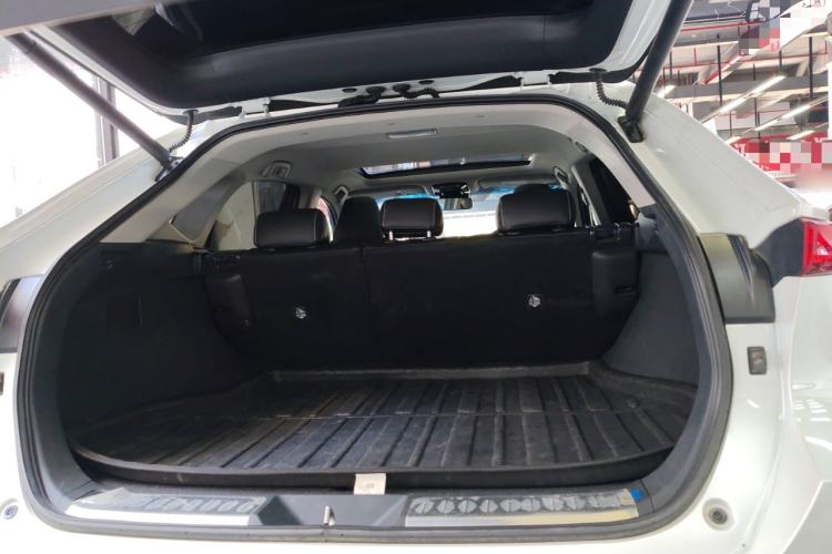 Used Toyota Harrier 2023 2.0L CVT Two-Wheel Drive Entry Version
