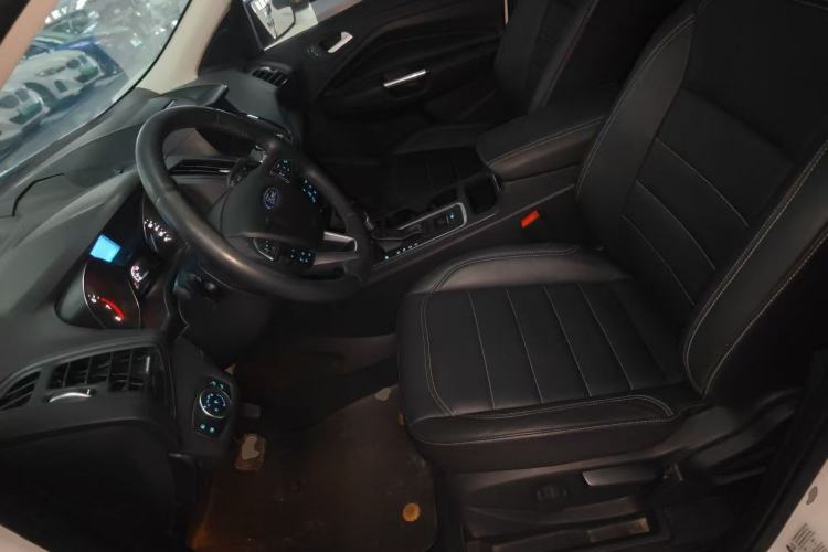 Used Ford Kuga 2017 EcoBoost 180 Two-Wheel-Drive Platinum Edition