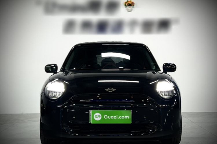 Used MINI Electric MINI COOPER 2024 456km COOPER E Classic Edition