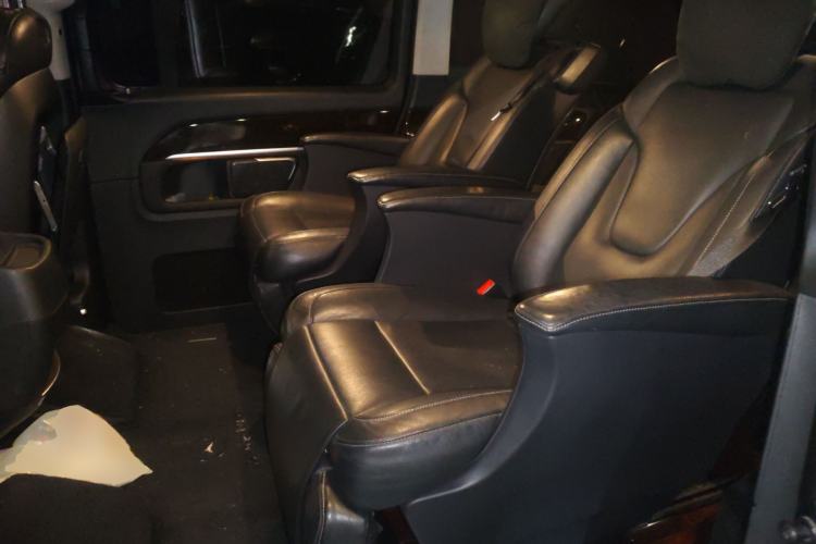 Used Mercedes-Benz V-Class 2017 V 260 L Prestige Extended Edition