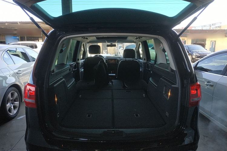 Used Volkswagen Sharan 2015 1.8TSI Comfort Model