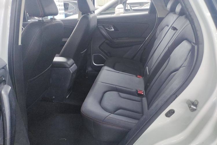 Used FAW Senya R7 2017 1.6L Automatic Smart Version
