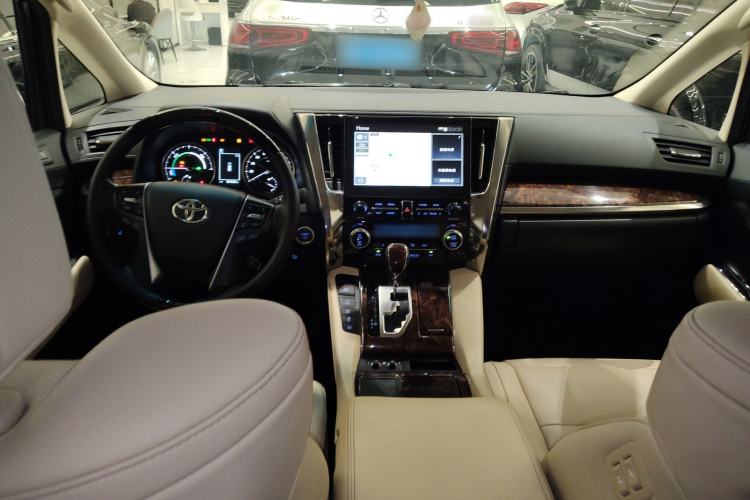 Used Toyota Alphard 2020 Dual-Engine 2.5L Luxury Edition