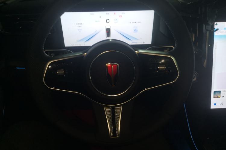 Used Hongqi HS7 PHEV 2024 2.0T PHEV Four-Wheel Drive Flagship Edition 6 Seats
