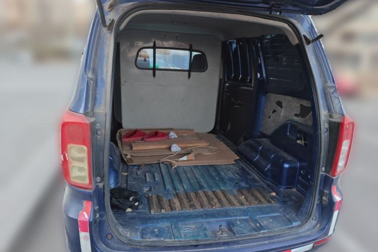 Used Wuling Hongguang 2019 1.5L S Basic Window-Sealed Vehicle China VI LAR Trunk