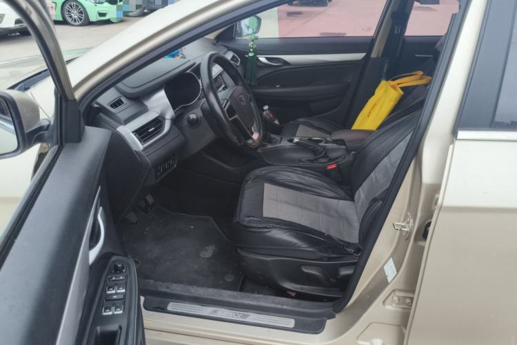Used Geely Auto Emgrand 2018 1.5L Manual Upward Connect Edition Driver Seat